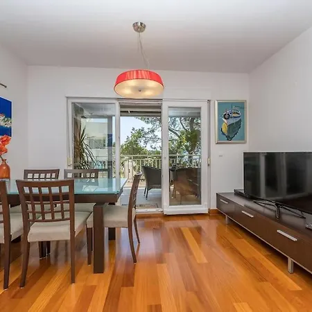 Irisa Art Apartment Makarska